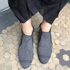 MEHER KAKALIA Queen Beaded Embellished Booties Blue